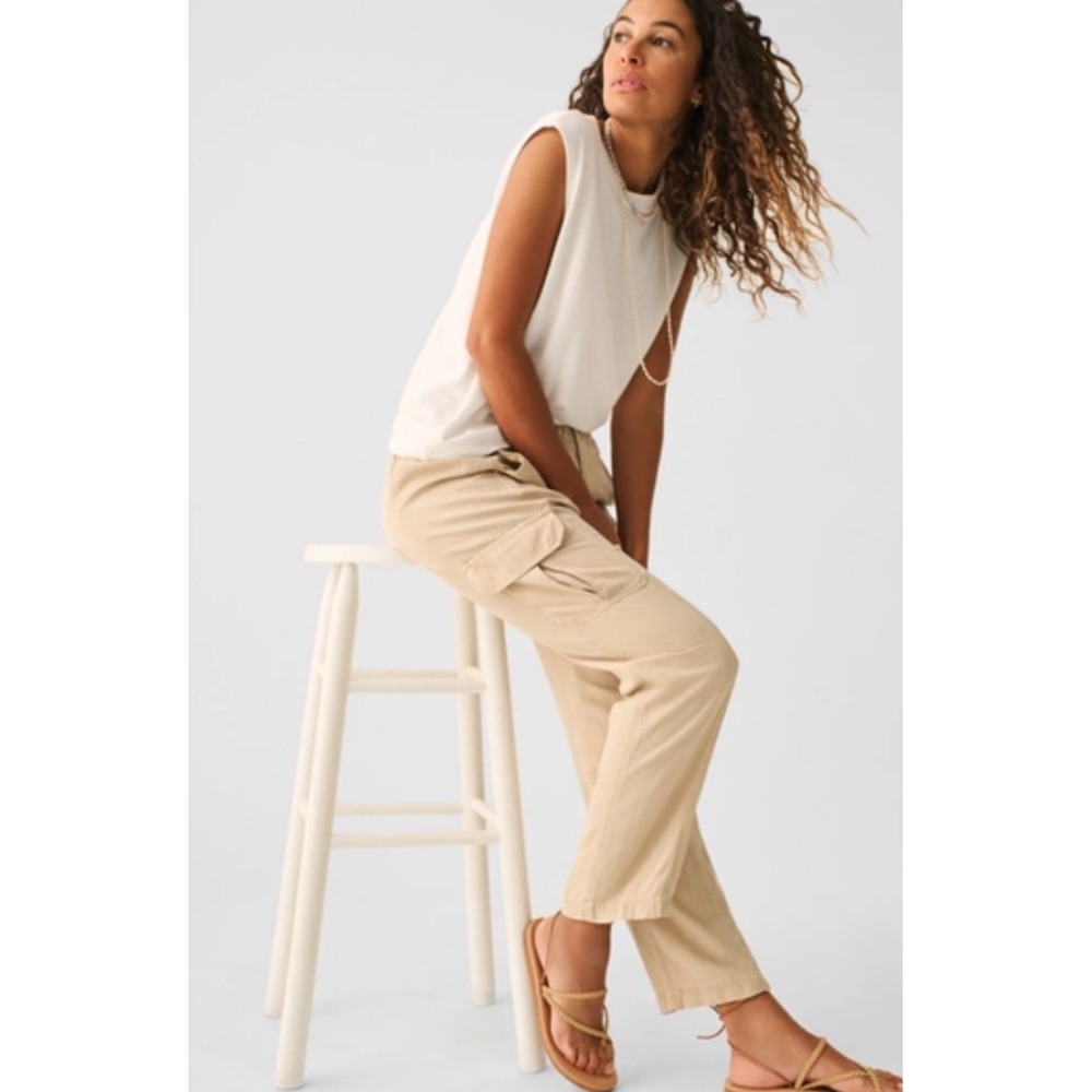 FAHERTY Arlie Cargo Pants In Safari Size‎ Medium
